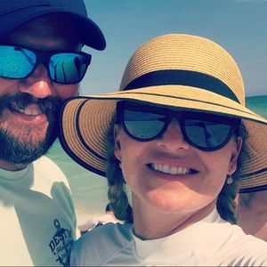 Meet your Posher, Ellen